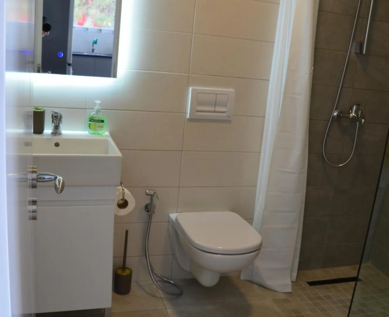 Apartment Michaela Saranda 0*,